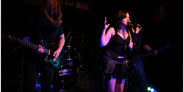 EVEYA + CRESTFALLEN + RARE PHENONMENON at The Bendigo Hotel