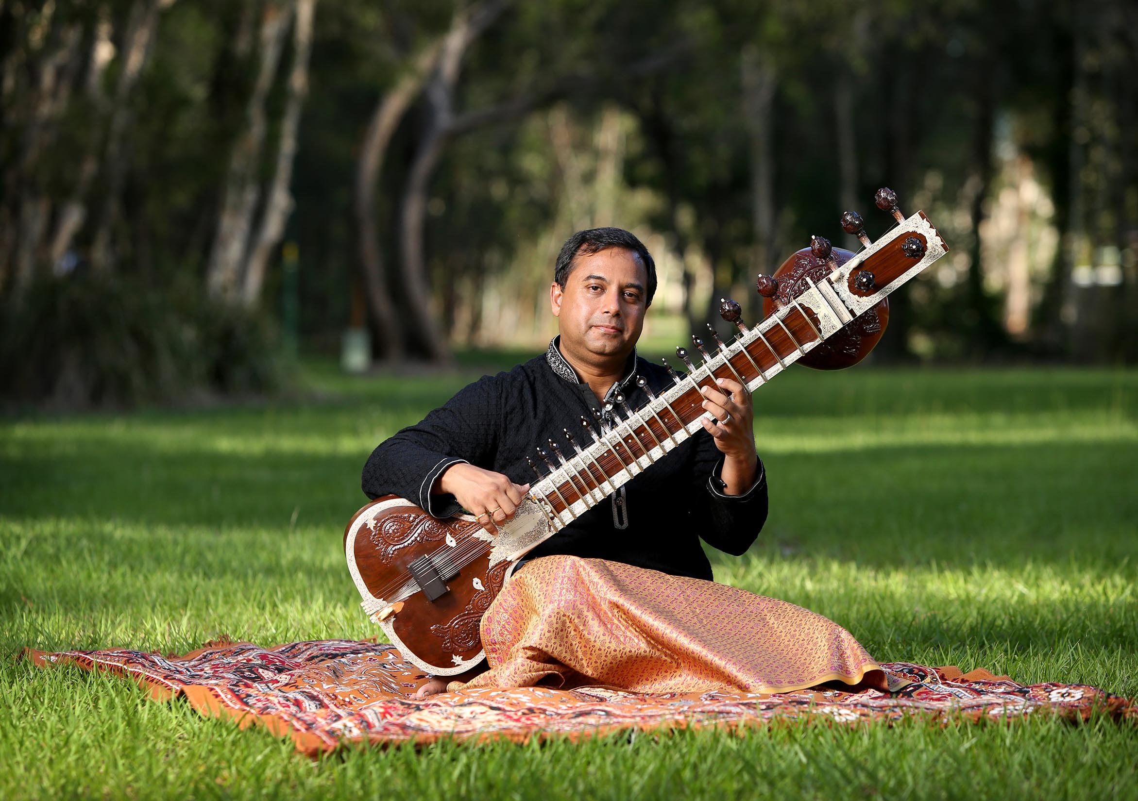 The Boîte presents: Saikat Bhattacharya at The Boite
