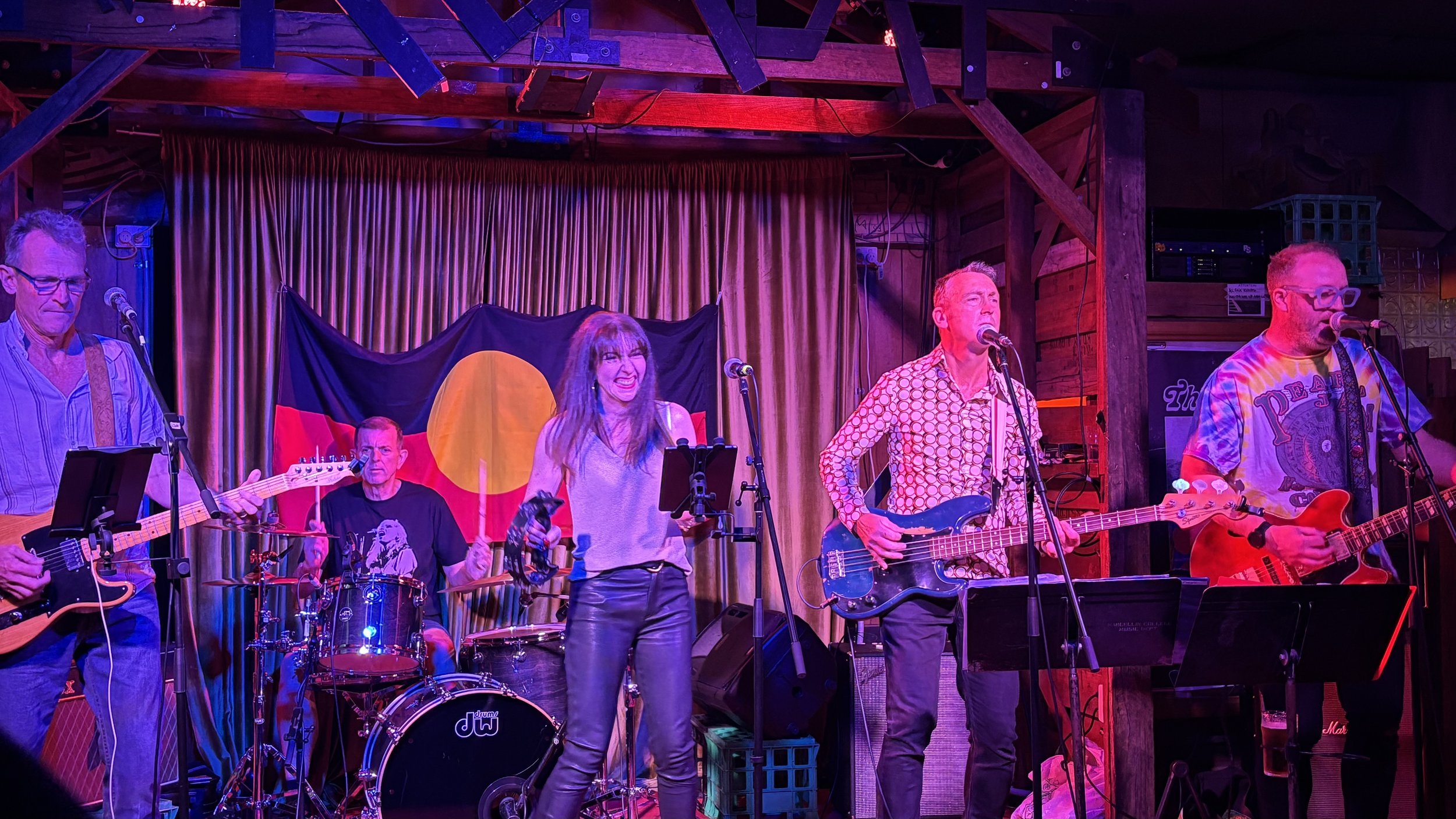 Amy and The Rectifiers at The Retreat Hotel with The Caverners at Retreat Hotel