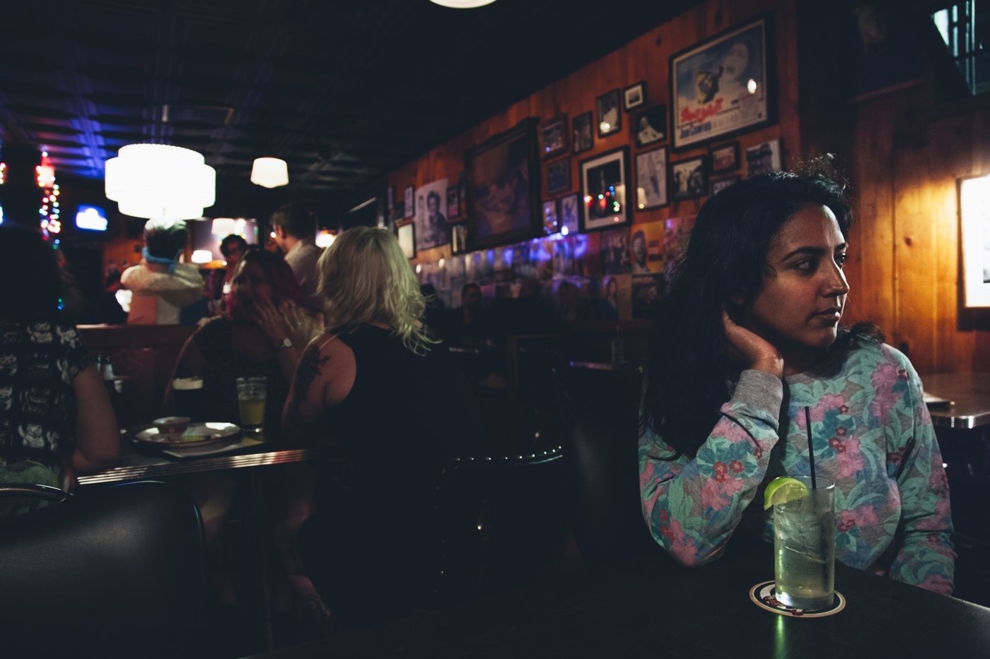 Deluxe Bar venue