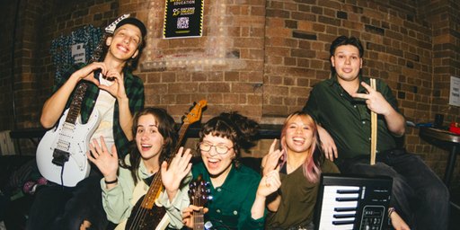 The Array ‘Bones’ Single Launch Show with Ánh Cát