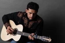 An Evening of Fingerstyle Guitar with Elias Bartholomeo