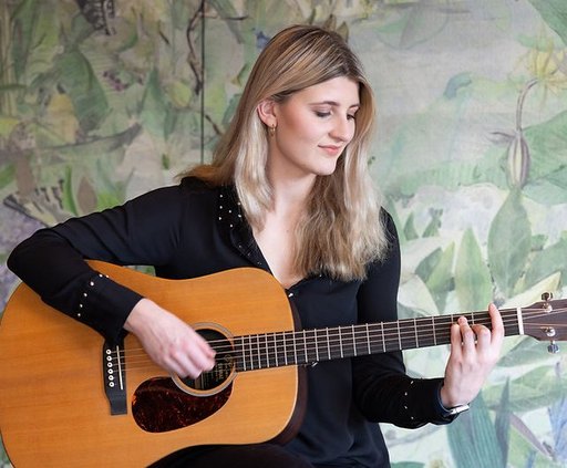 Audrey Bygraves (7-10pm)