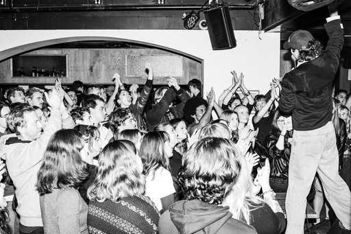 DEAD PRETTY BOOKINGS: Bughunt + Blondehouse | LIVE at Punters Club
