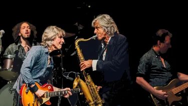 The Dire Straits Experience