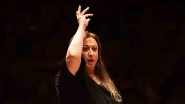 Simone Young conducts Mozart & Bach