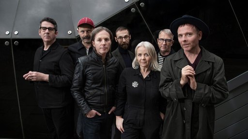 BELLE AND SEBASTIAN